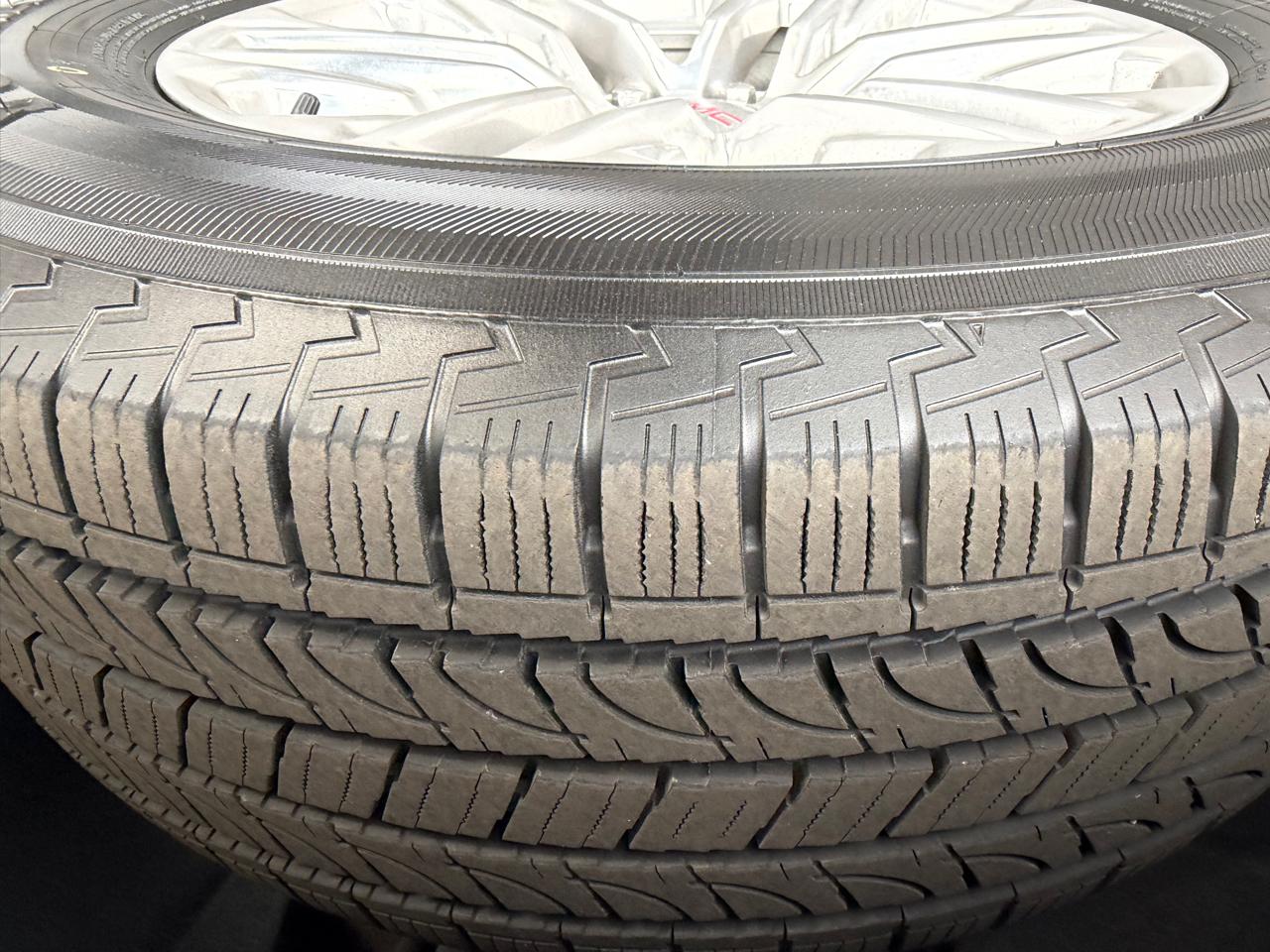 GMC Yukon XL 4WD 4dr SLT 2022