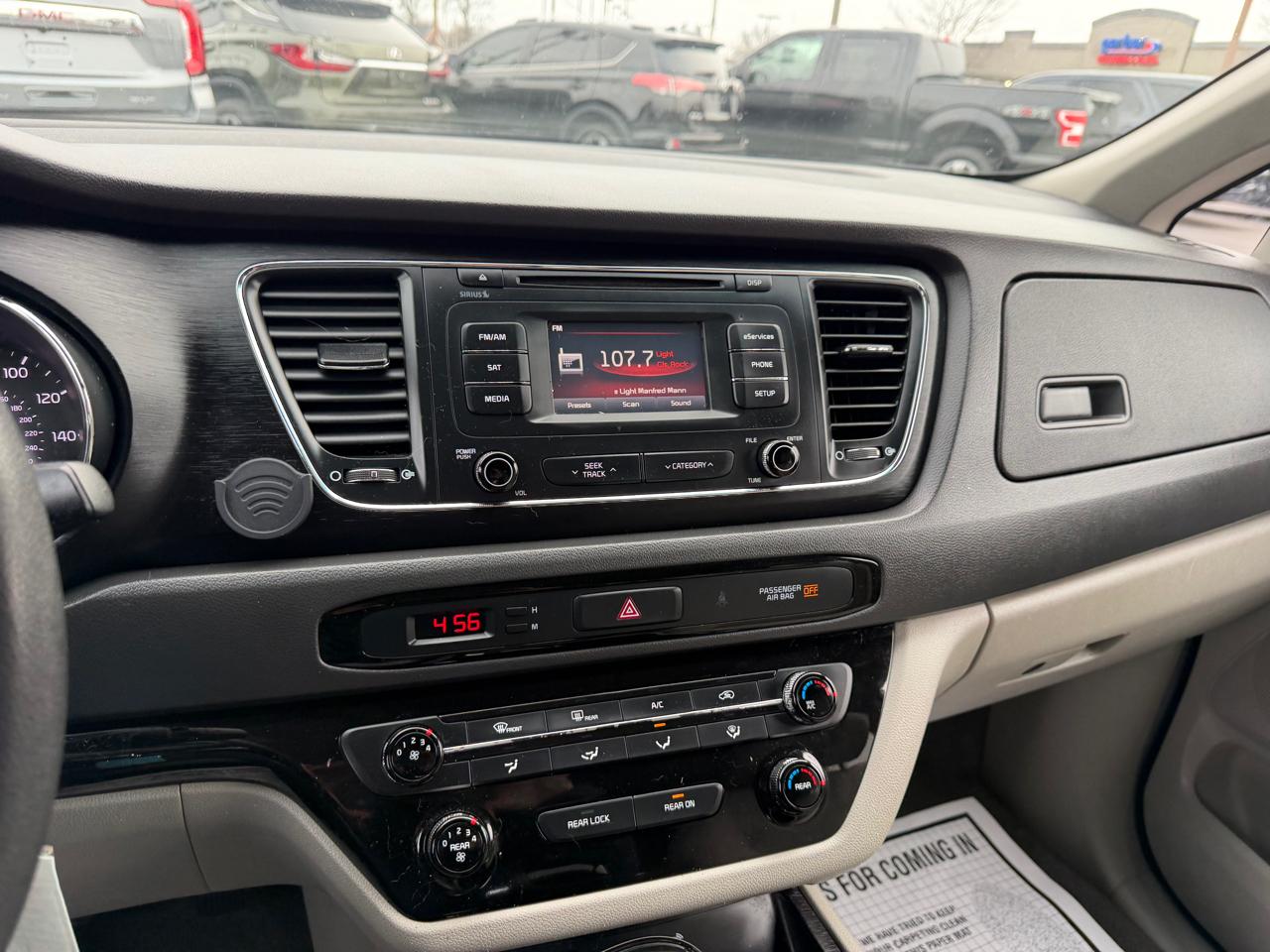 Kia Sedona 4dr Wgn LX 2016