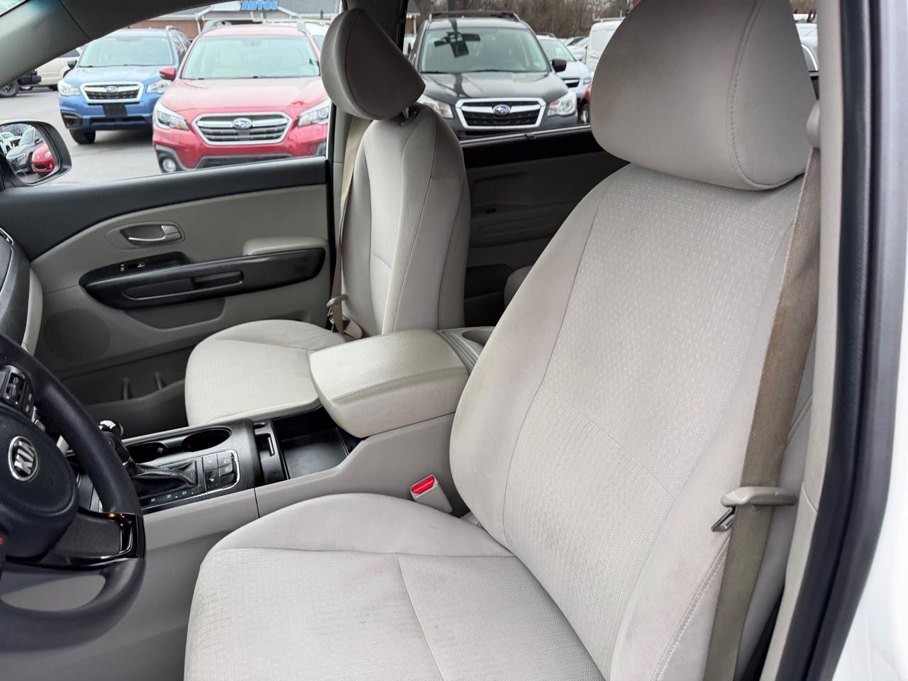 Kia Sedona 4dr Wgn LX 2016