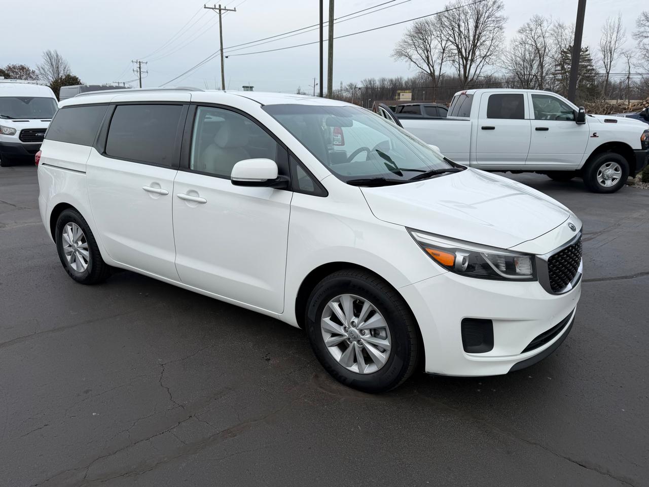 Kia Sedona 4dr Wgn LX 2016
