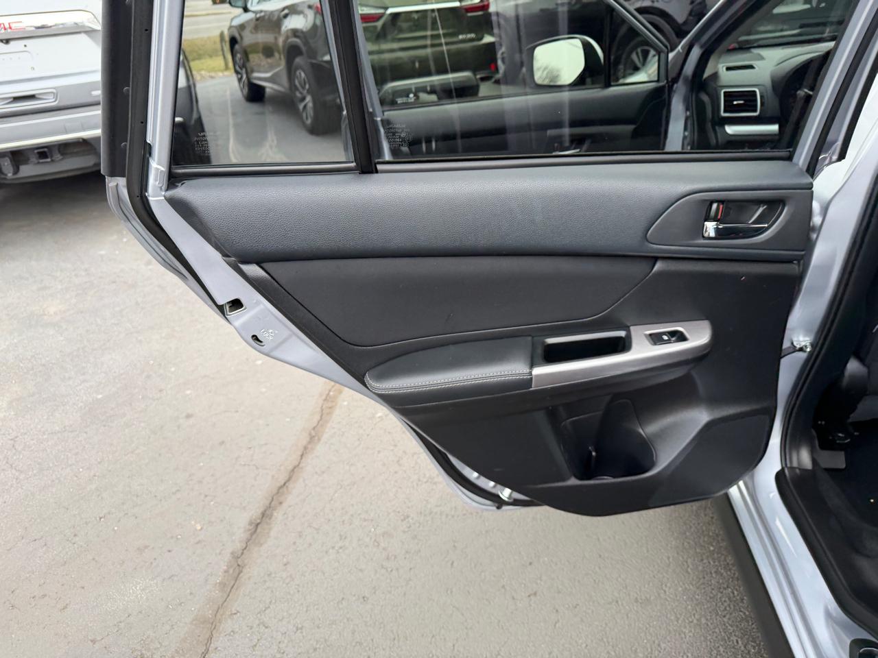 Subaru XV Crosstrek 5dr Man 2.0i Premium 2015