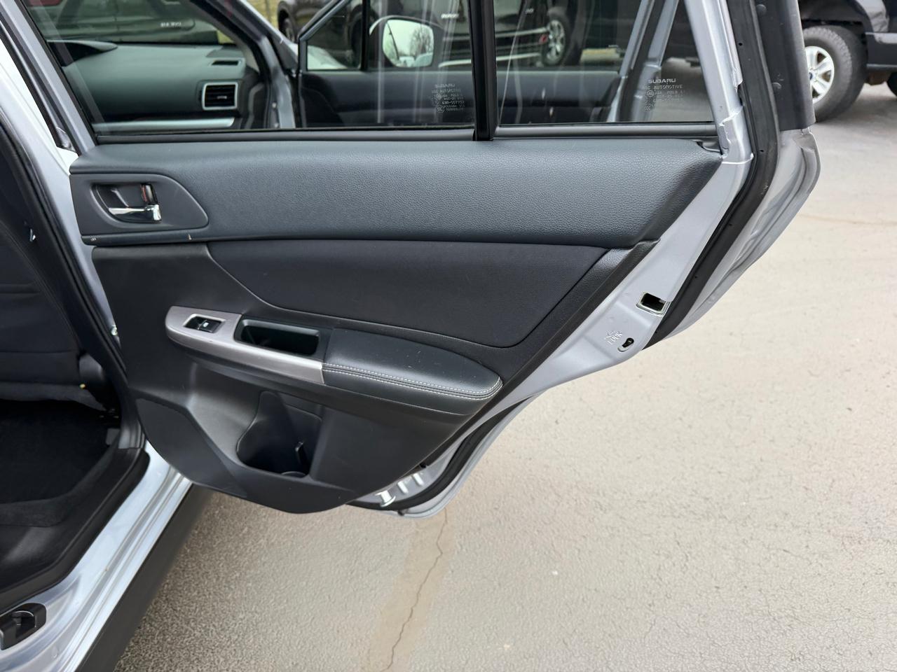 Subaru XV Crosstrek 5dr Man 2.0i Premium 2015