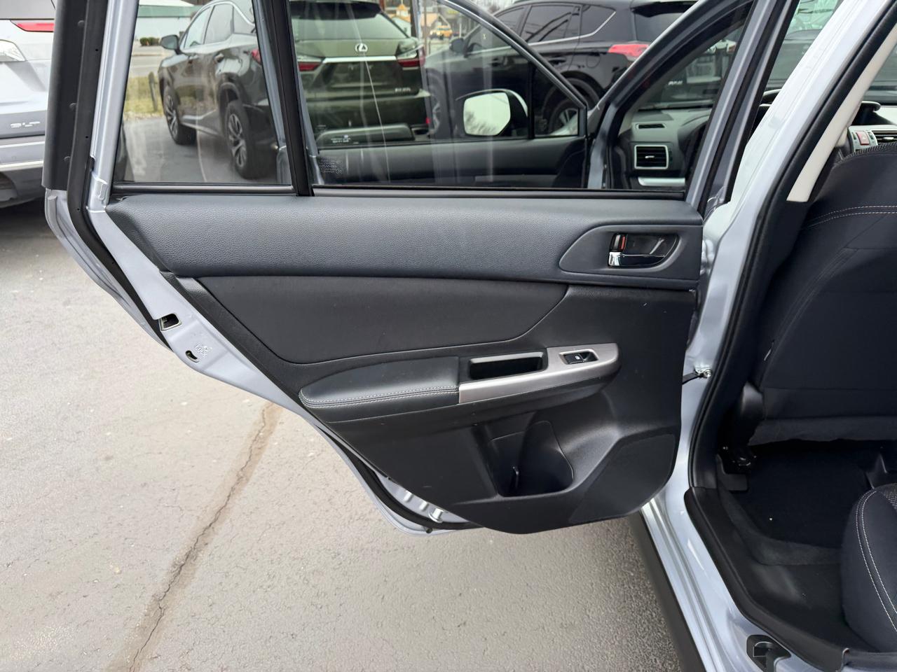 Subaru XV Crosstrek 5dr Man 2.0i Premium 2015