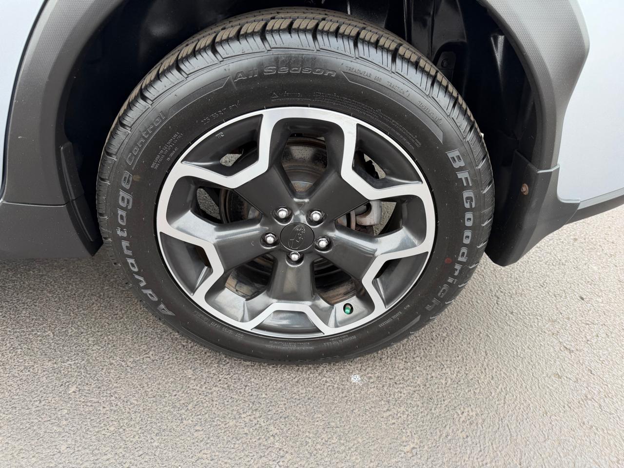 Subaru XV Crosstrek 5dr Man 2.0i Premium 2015