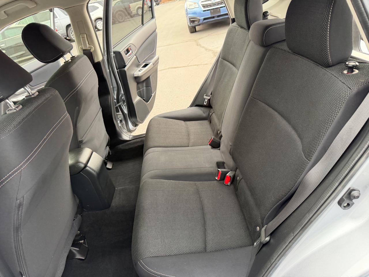 Subaru XV Crosstrek 5dr Man 2.0i Premium 2015