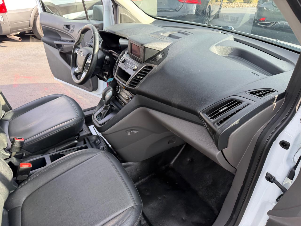 Ford Transit Connect Van XL LWB w/Rear Symmetrical Doors 2020