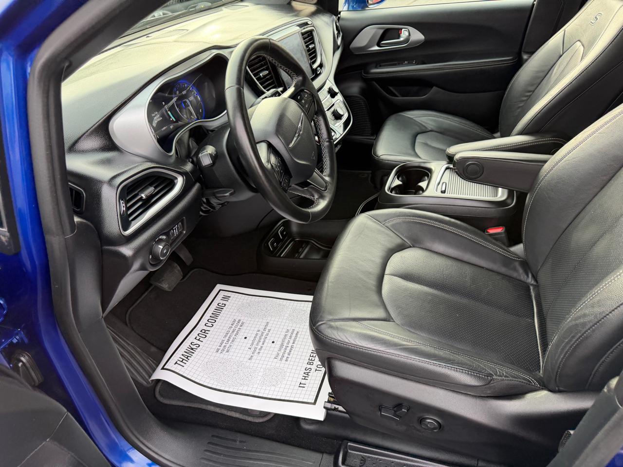 Chrysler Pacifica  2020