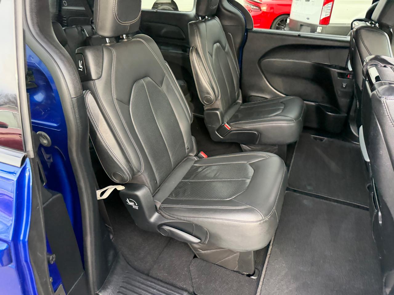 Chrysler Pacifica  2020