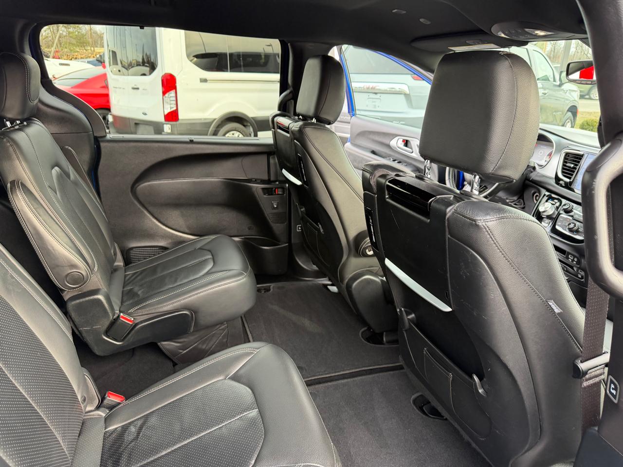 Chrysler Pacifica  2020