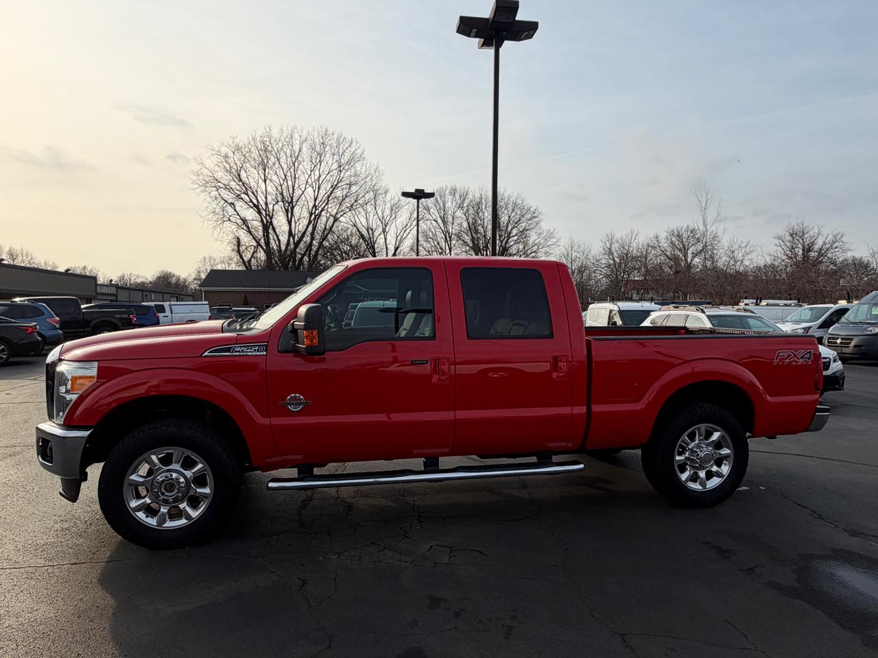 Ford Super Duty F-250 SRW 4WD Crew Cab 172" Lariat 2016