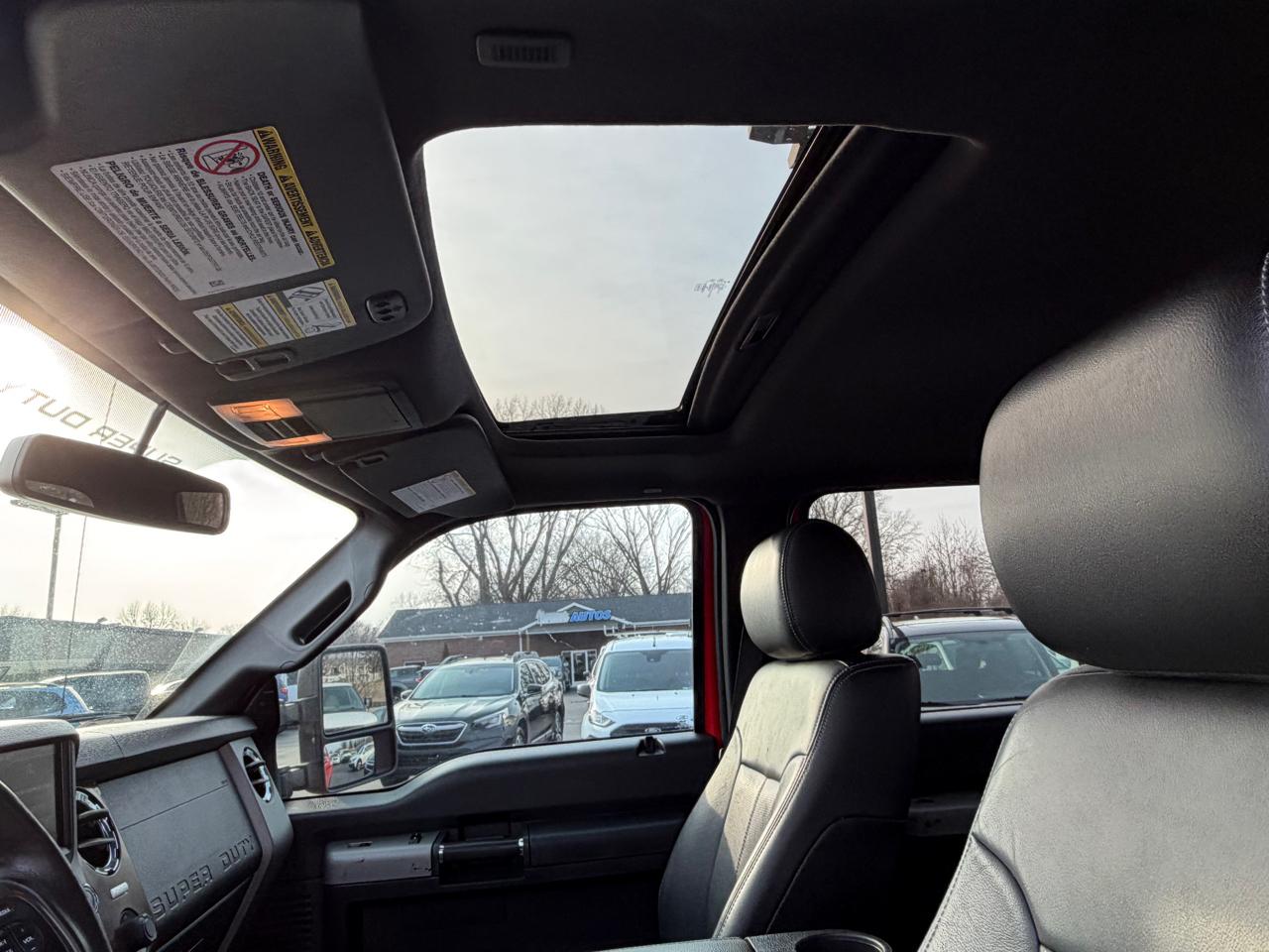 Ford Super Duty F-250 SRW 4WD Crew Cab 172" Lariat 2016