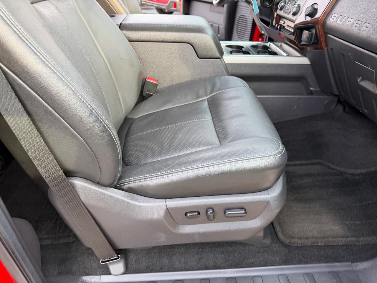 Ford Super Duty F-250 SRW 4WD Crew Cab 172" Lariat 2016