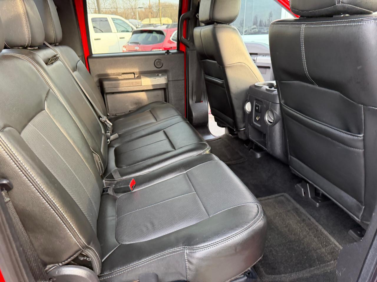 Ford Super Duty F-250 SRW 4WD Crew Cab 172" Lariat 2016