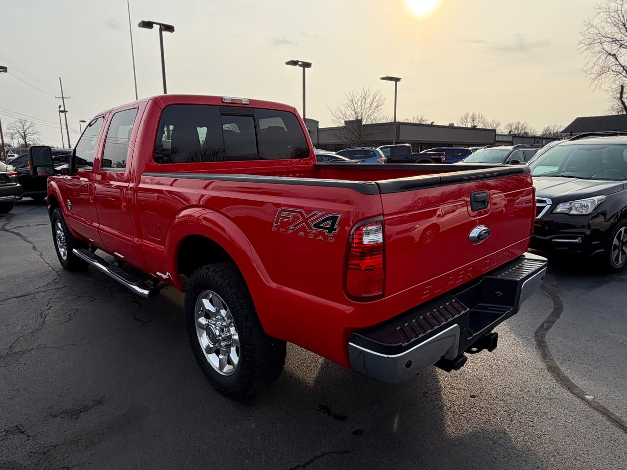 Ford Super Duty F-250 SRW 4WD Crew Cab 172" Lariat 2016