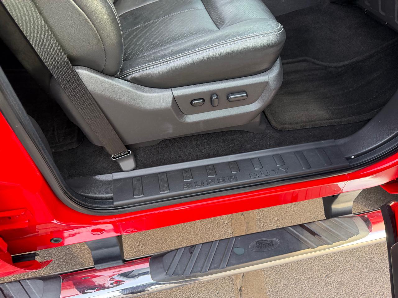 Ford Super Duty F-250 SRW 4WD Crew Cab 172" Lariat 2016