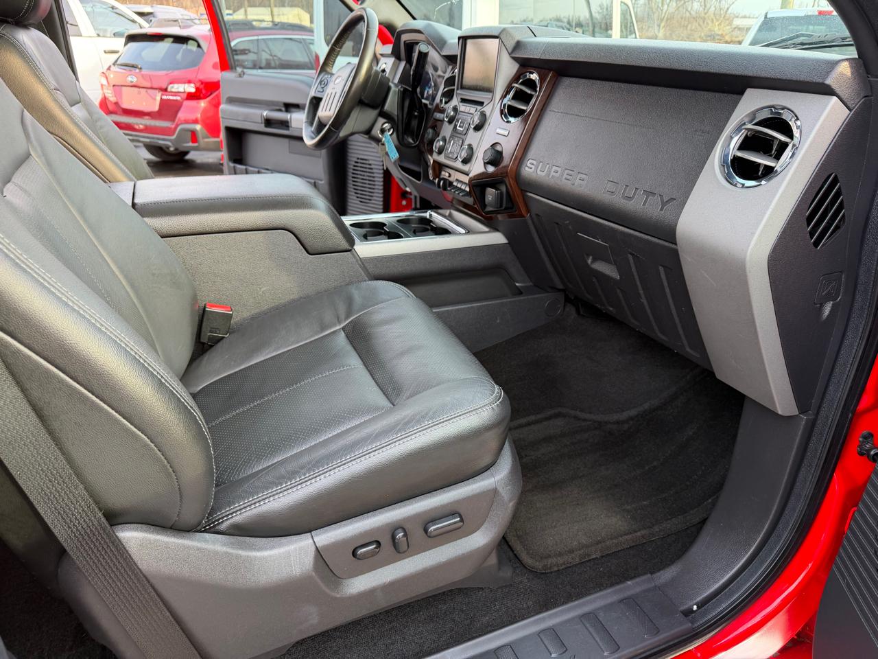 Ford Super Duty F-250 SRW 4WD Crew Cab 172" Lariat 2016