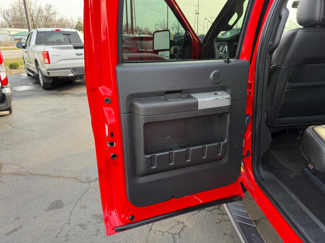 Ford Super Duty F-250 SRW 4WD Crew Cab 172" Lariat 2016