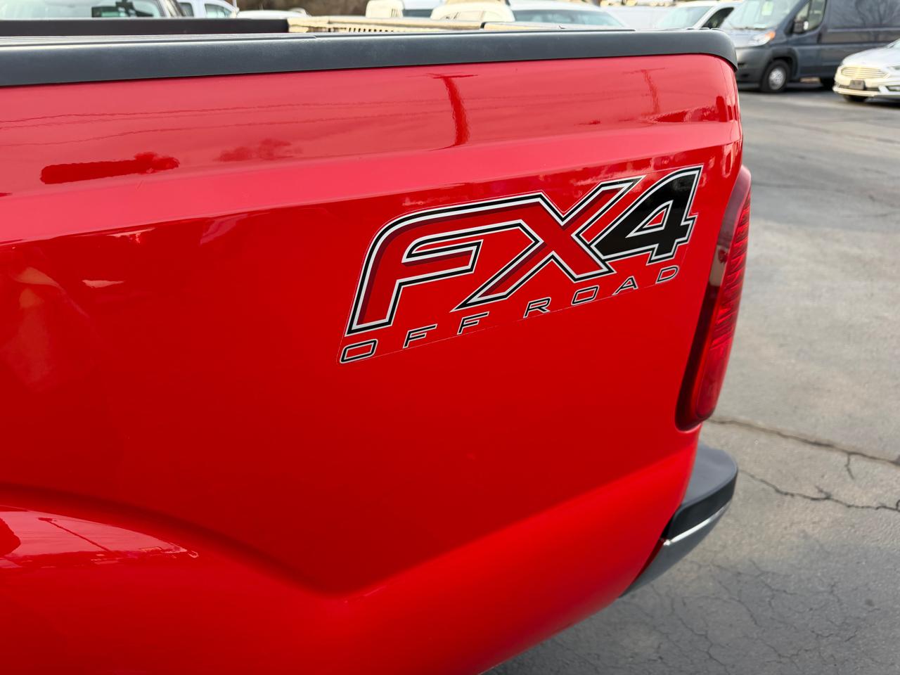 Ford Super Duty F-250 SRW 4WD Crew Cab 172" Lariat 2016