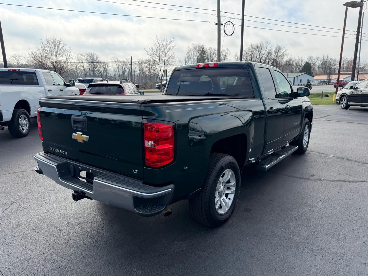 Chevrolet Silverado 1500 2WD Double Cab 143.5" LT w/1LT 2015