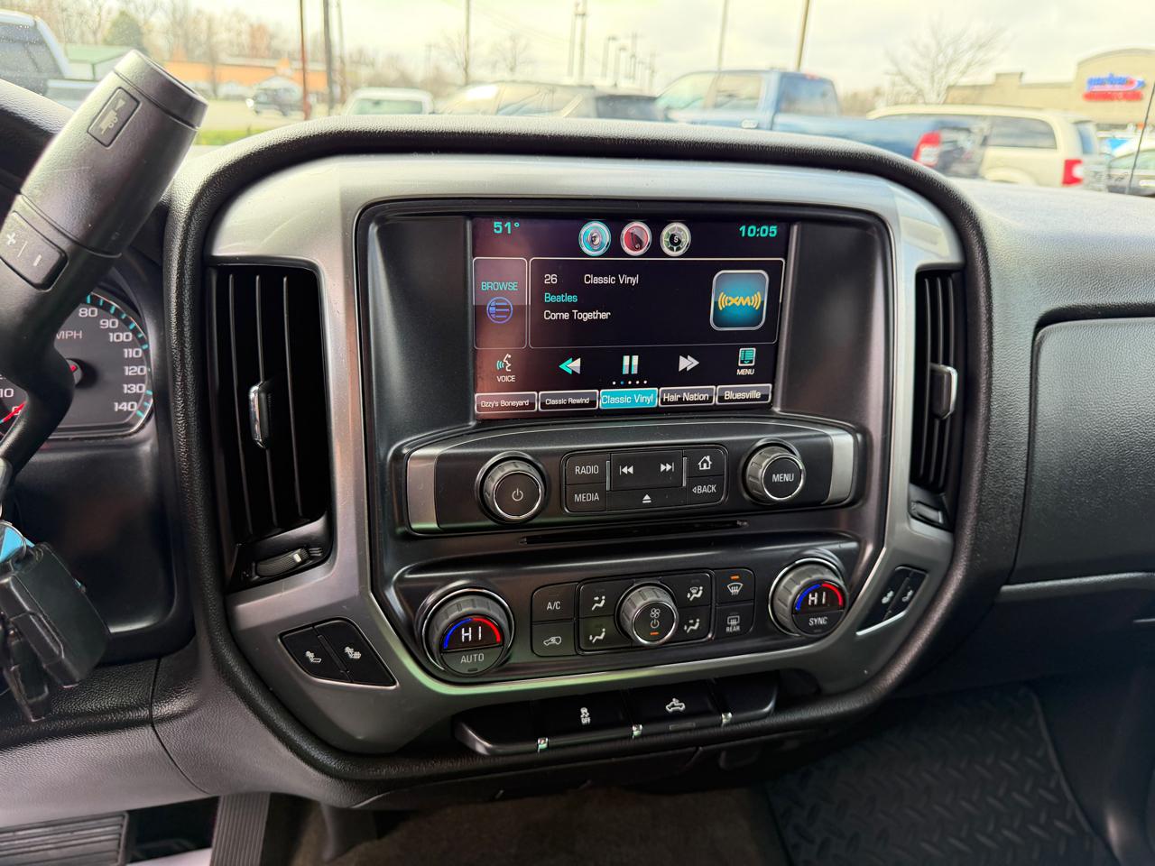 Chevrolet Silverado 1500 2WD Double Cab 143.5" LT w/1LT 2015