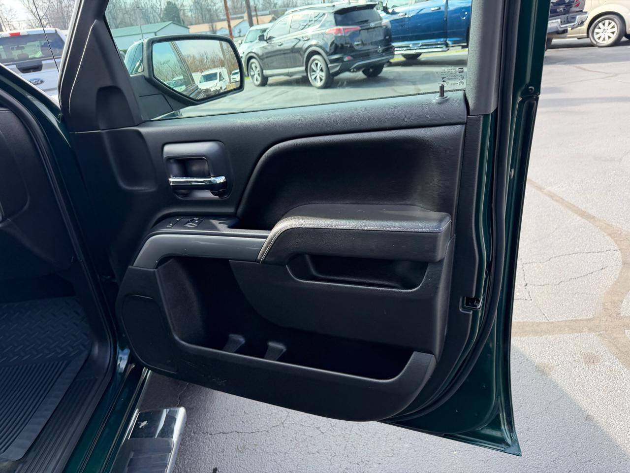 Chevrolet Silverado 1500 2WD Double Cab 143.5" LT w/1LT 2015