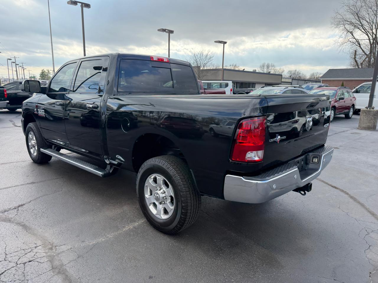 RAM 2500 Lone Star 4x4 Crew Cab 6'4" Box 2017