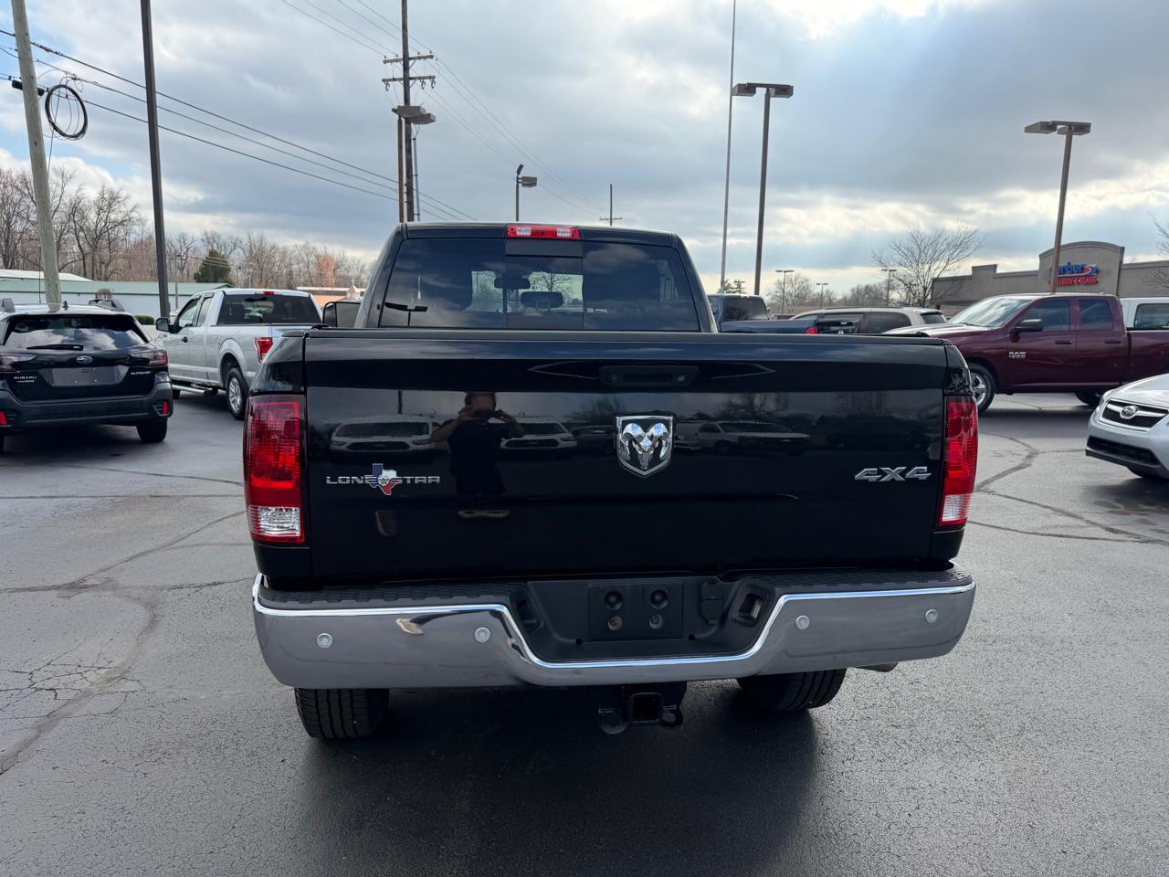 RAM 2500 Lone Star 4x4 Crew Cab 6'4" Box 2017