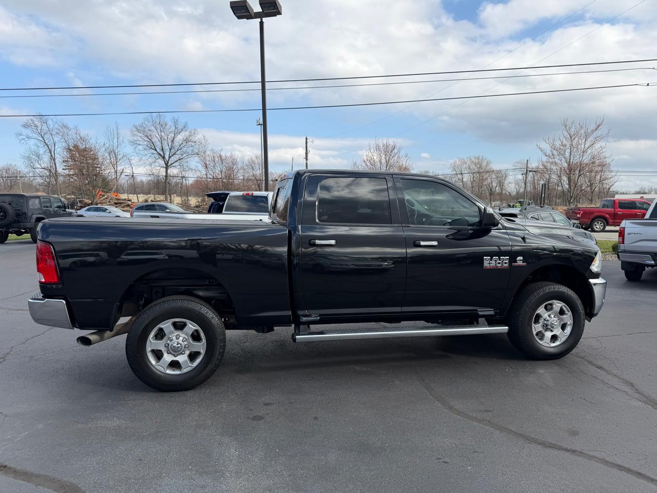 RAM 2500 Lone Star 4x4 Crew Cab 6'4" Box 2017