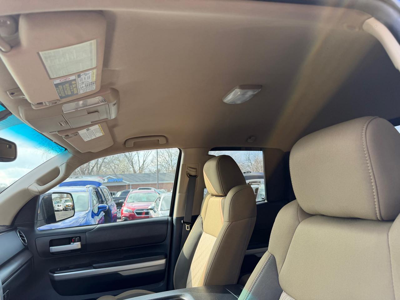 Toyota Tundra 4WD Truck  2014