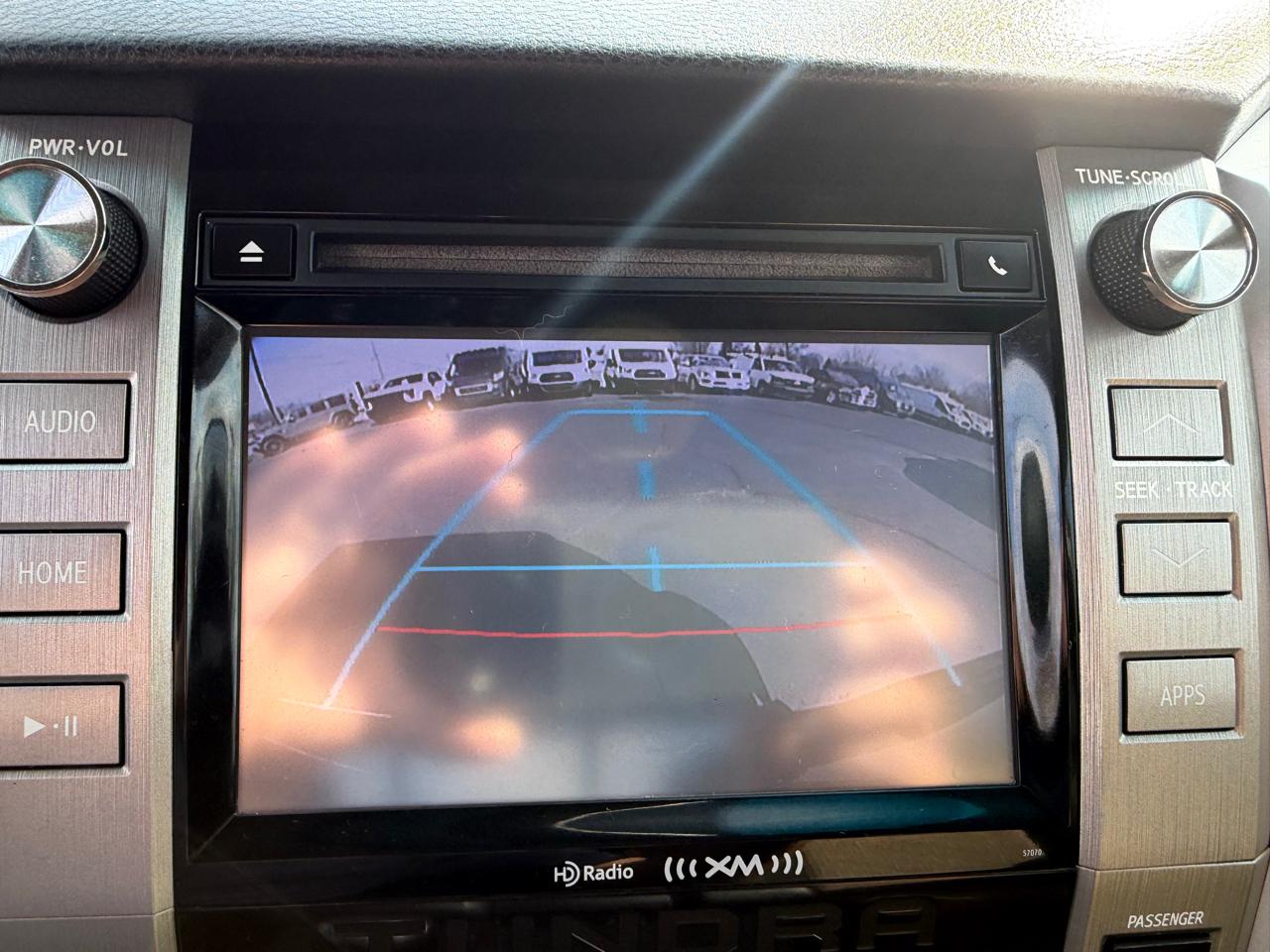 Toyota Tundra 4WD Truck  2014