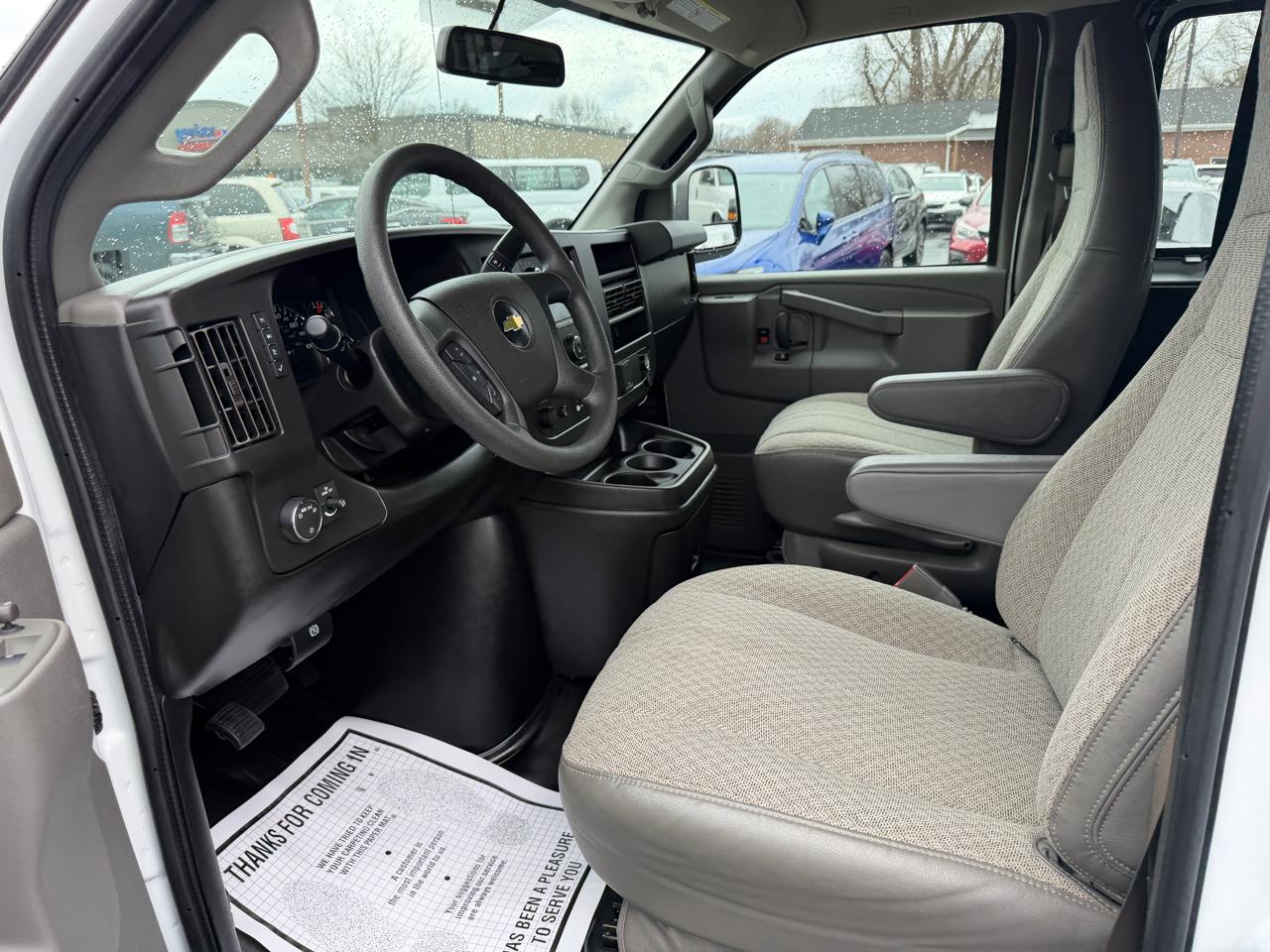 Chevrolet Express Cargo Van RWD 2500 155" 2021