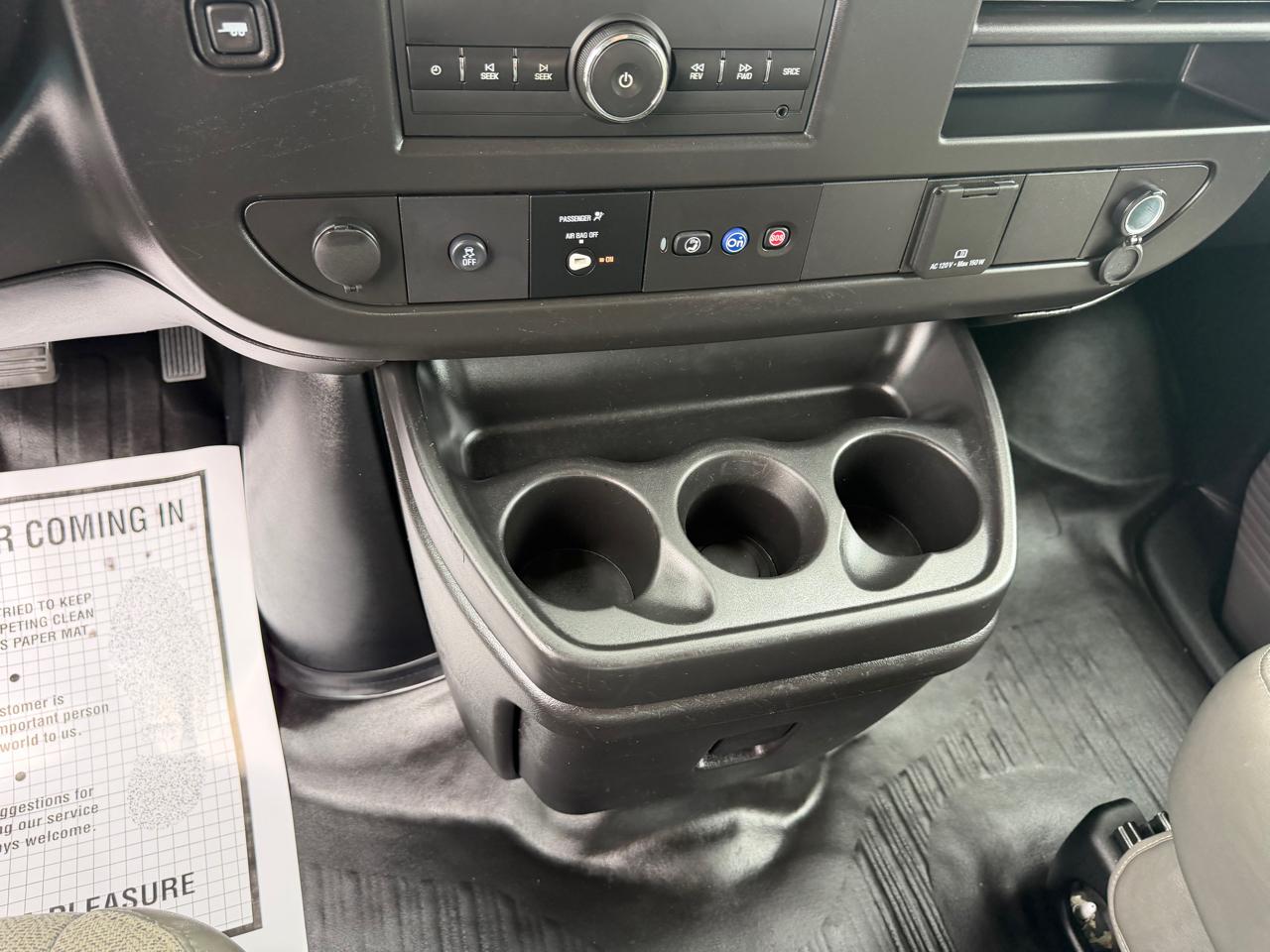 Chevrolet Express Cargo Van RWD 2500 155" 2021