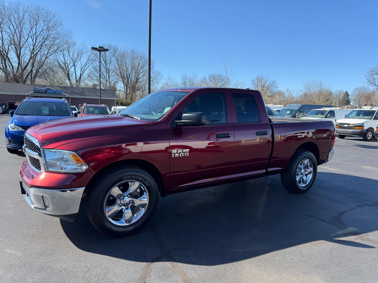 RAM 1500 Classic Tradesman 4x2 Quad Cab 6'4" Box 2019