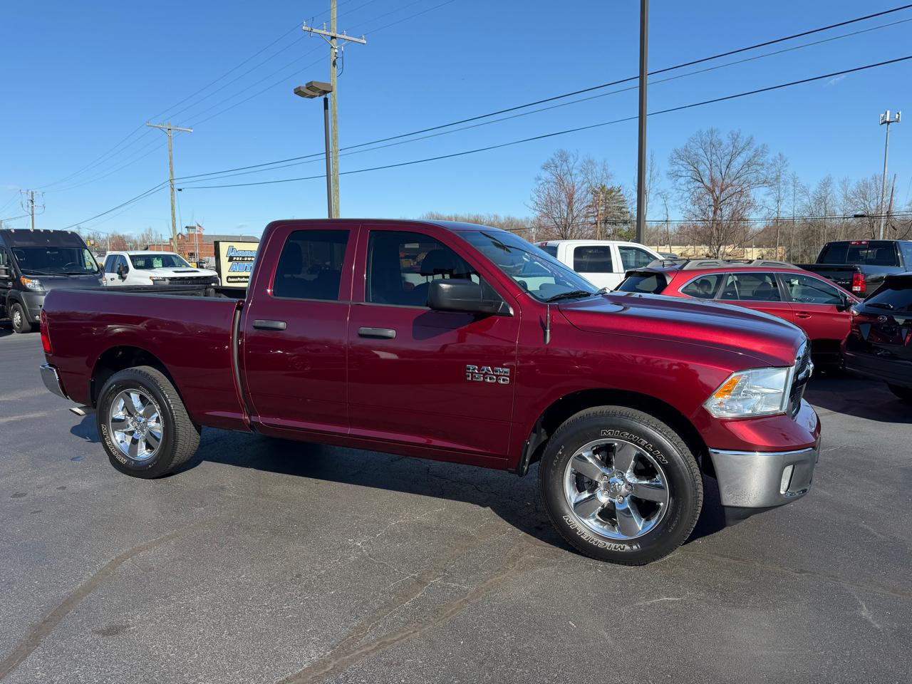 RAM 1500 Classic Tradesman 4x2 Quad Cab 6'4" Box 2019