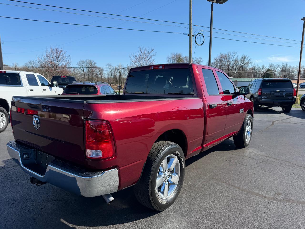 RAM 1500 Classic Tradesman 4x2 Quad Cab 6'4" Box 2019