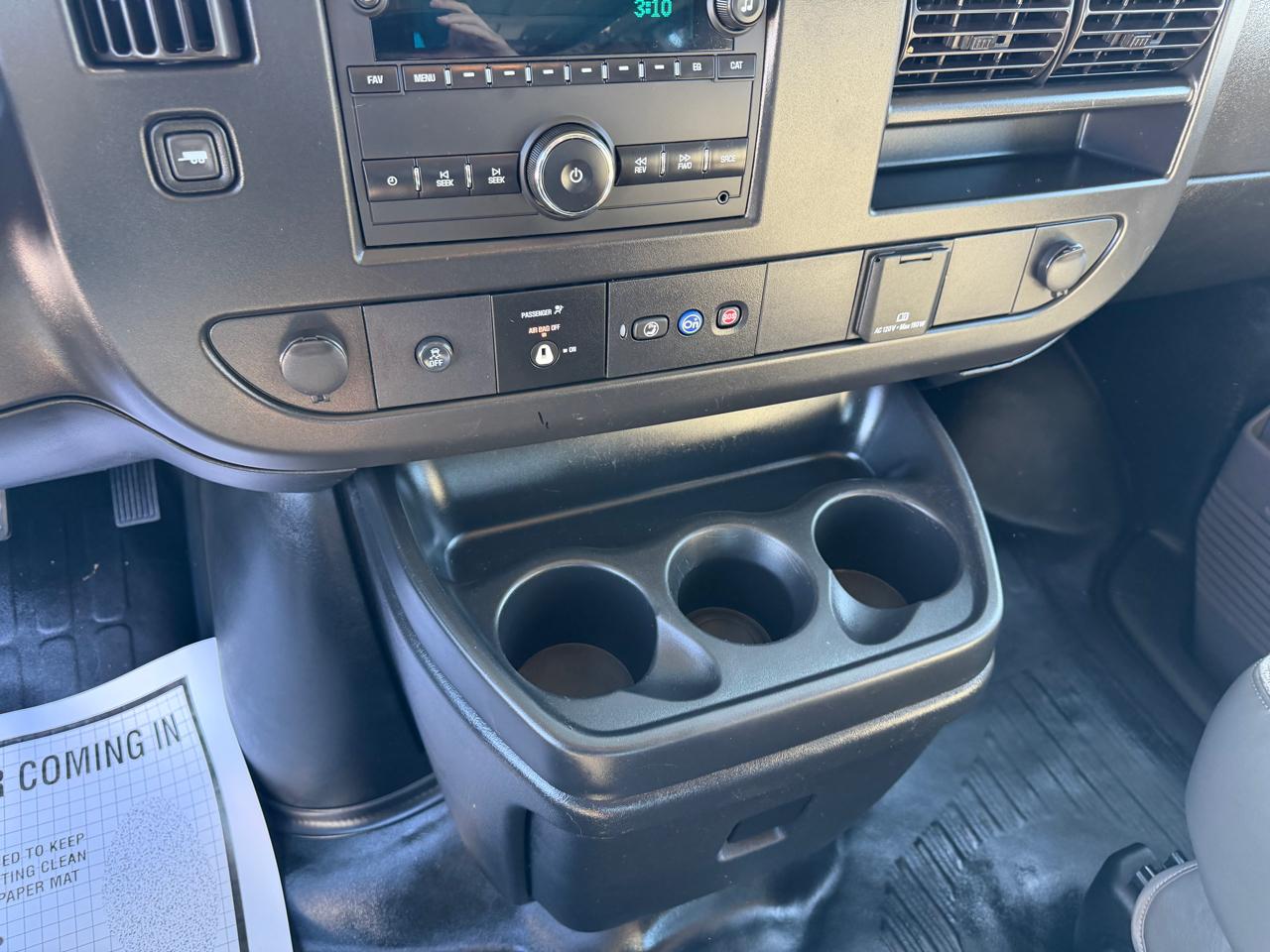 Chevrolet Express Cargo Van RWD 2500 155" 2021