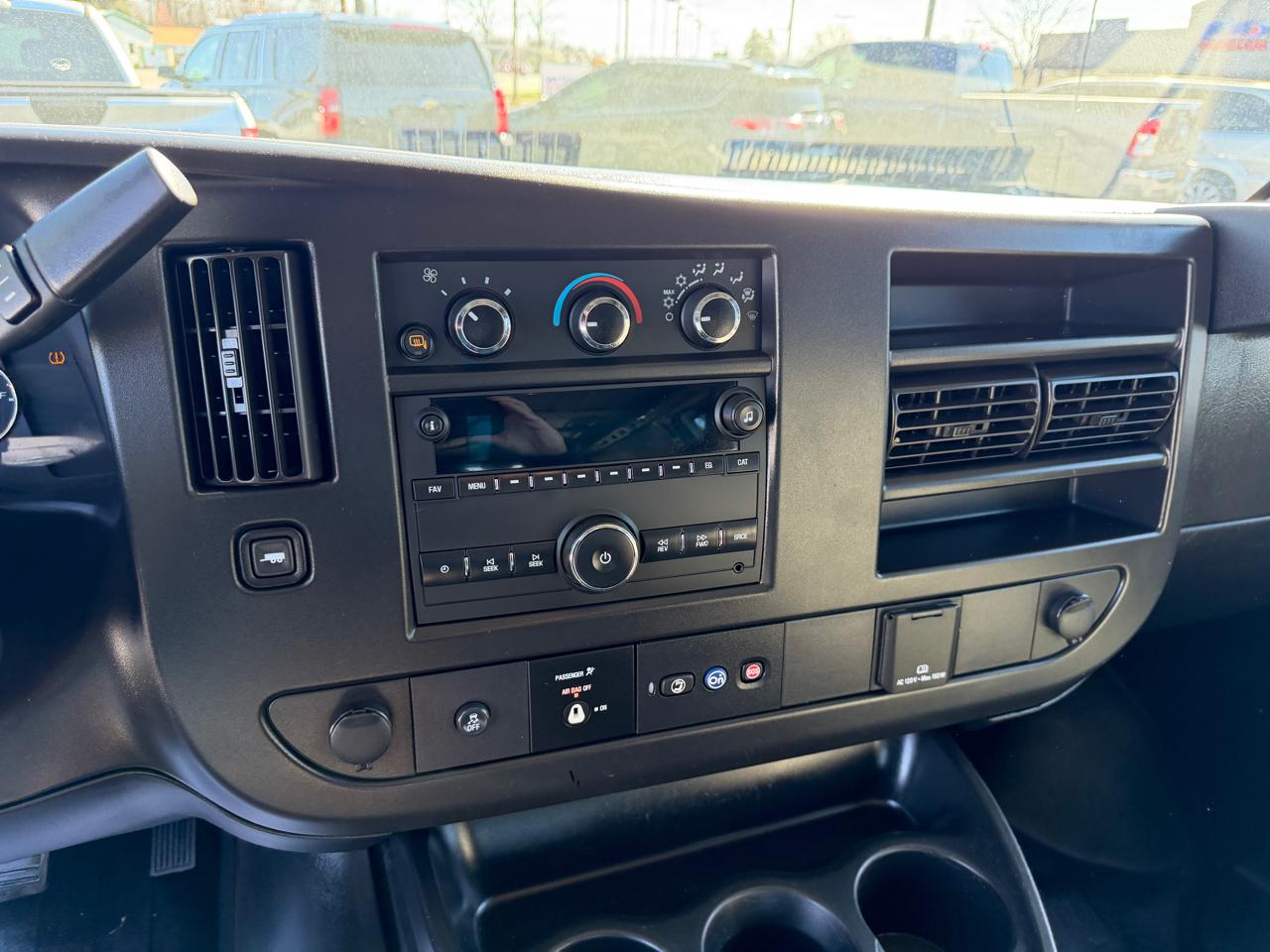 Chevrolet Express Cargo Van RWD 2500 155" 2021