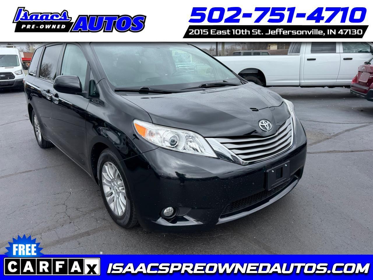 2017 Toyota Sienna XLE Auto Access Seat FWD 7-Passenger (Natl)