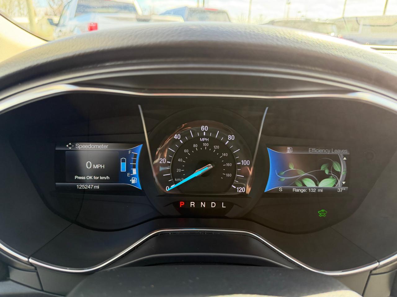 Ford Fusion Hybrid Titanium FWD 2017