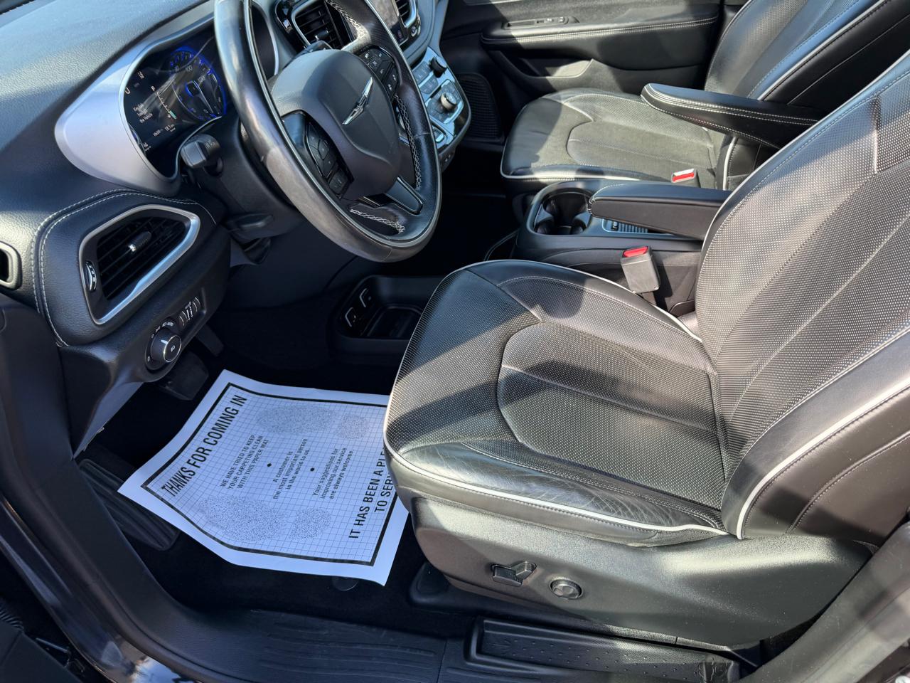 Chrysler Pacifica Limited FWD 2019