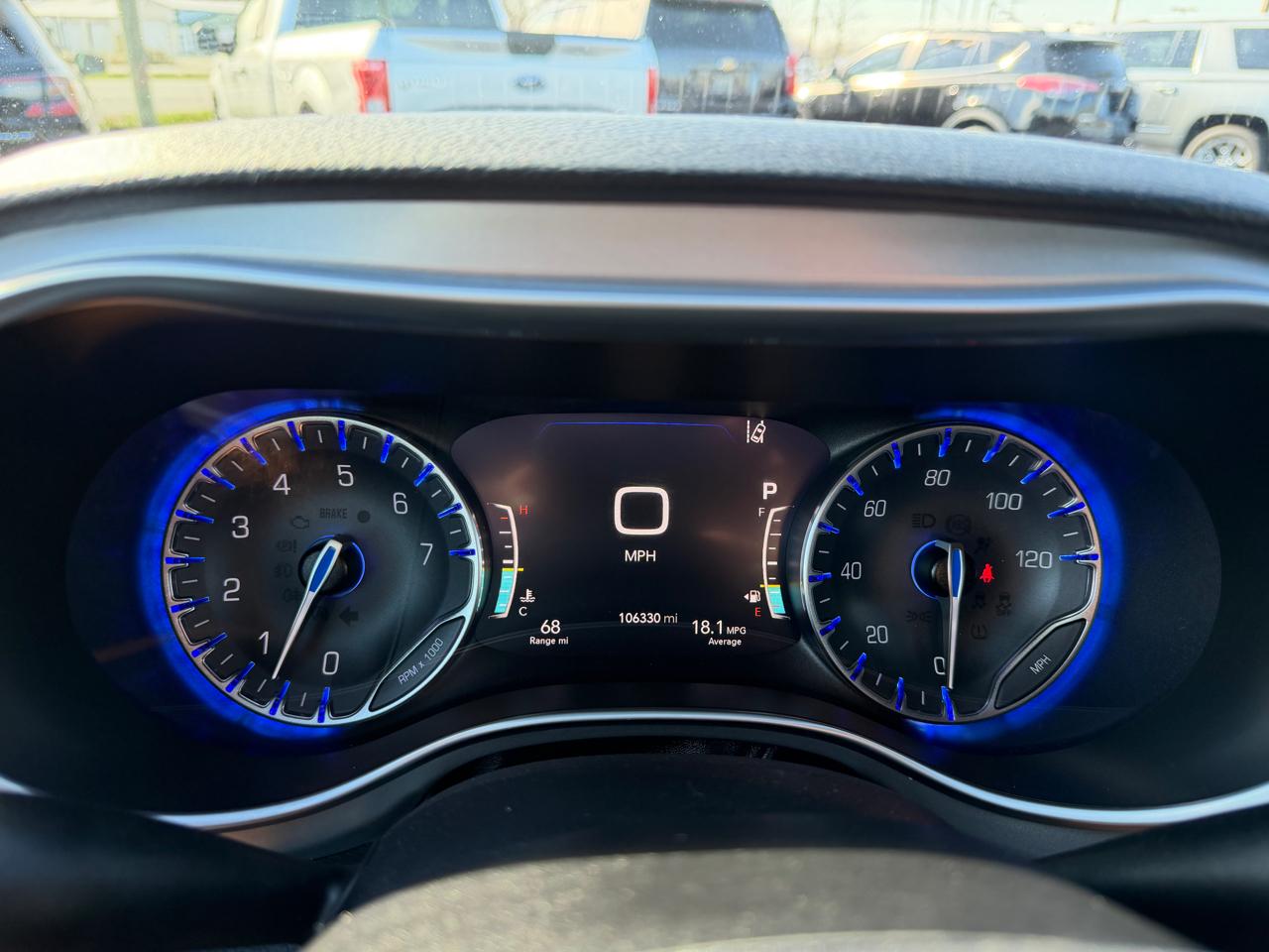 Chrysler Pacifica Limited FWD 2019