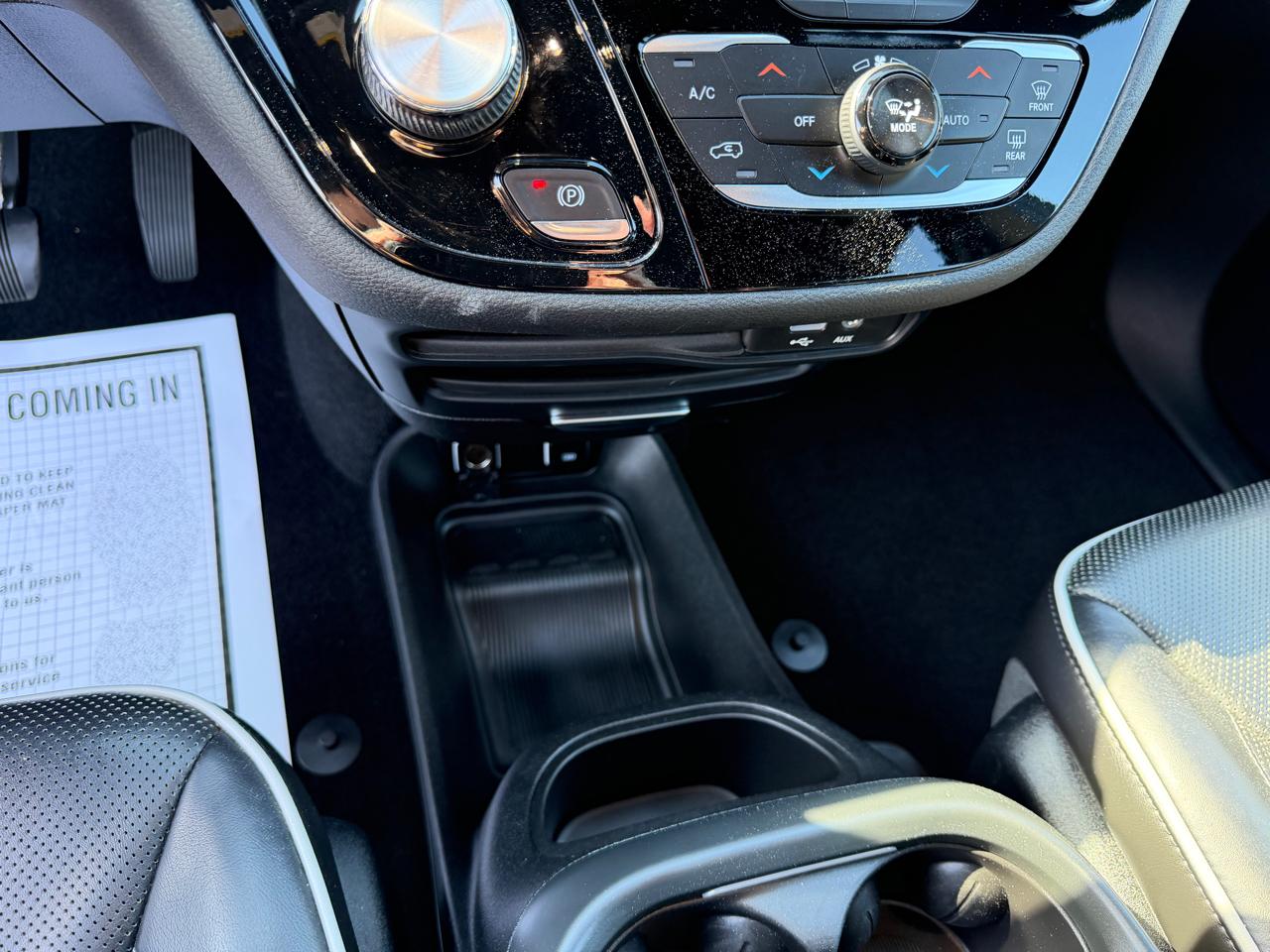 Chrysler Pacifica Limited FWD 2019