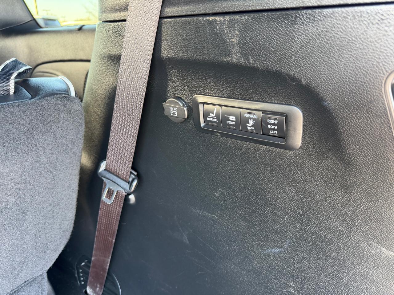 Chrysler Pacifica Limited FWD 2019