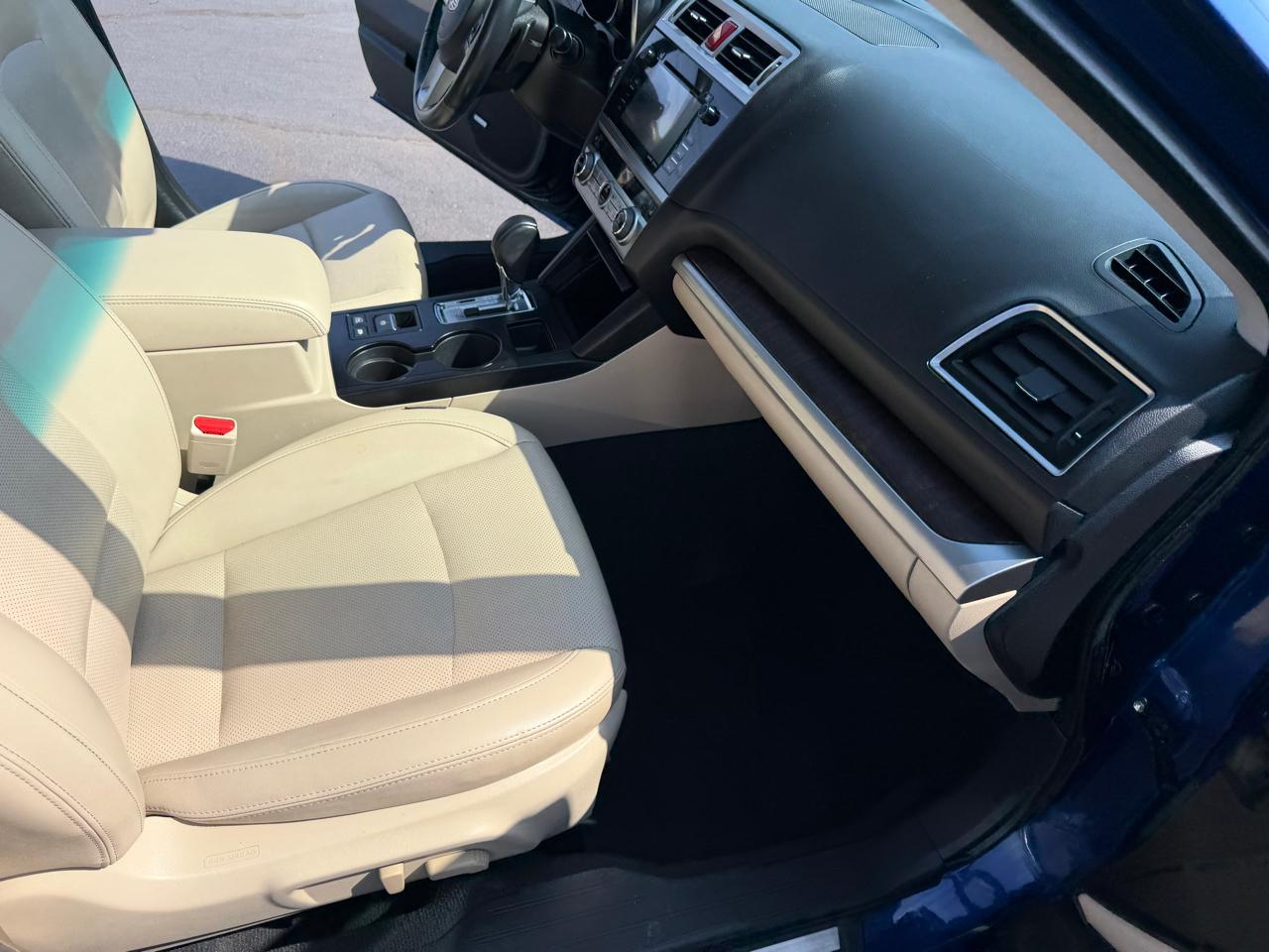 Subaru Outback 4dr Wgn 2.5i Limited 2016