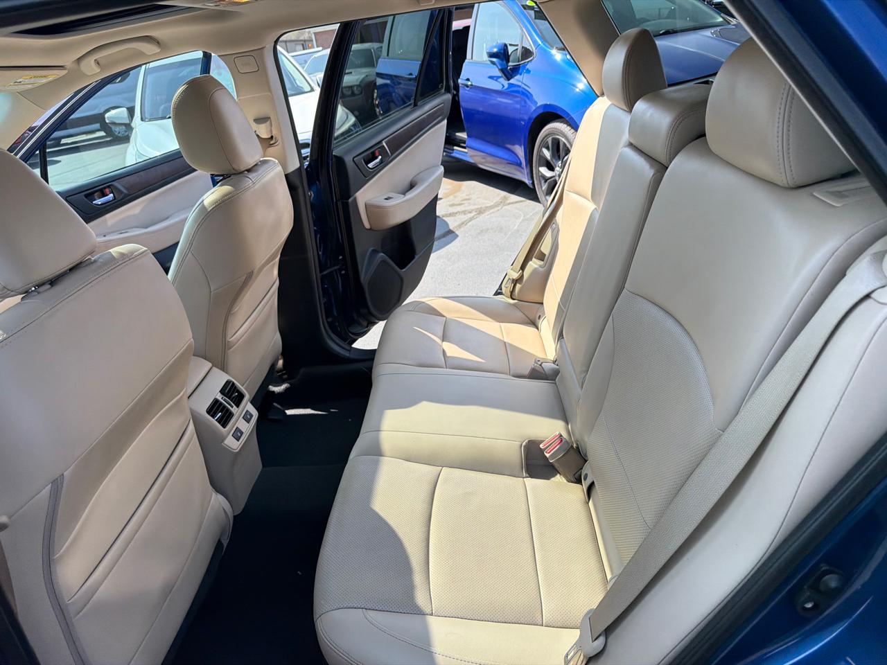 Subaru Outback 4dr Wgn 2.5i Limited 2016