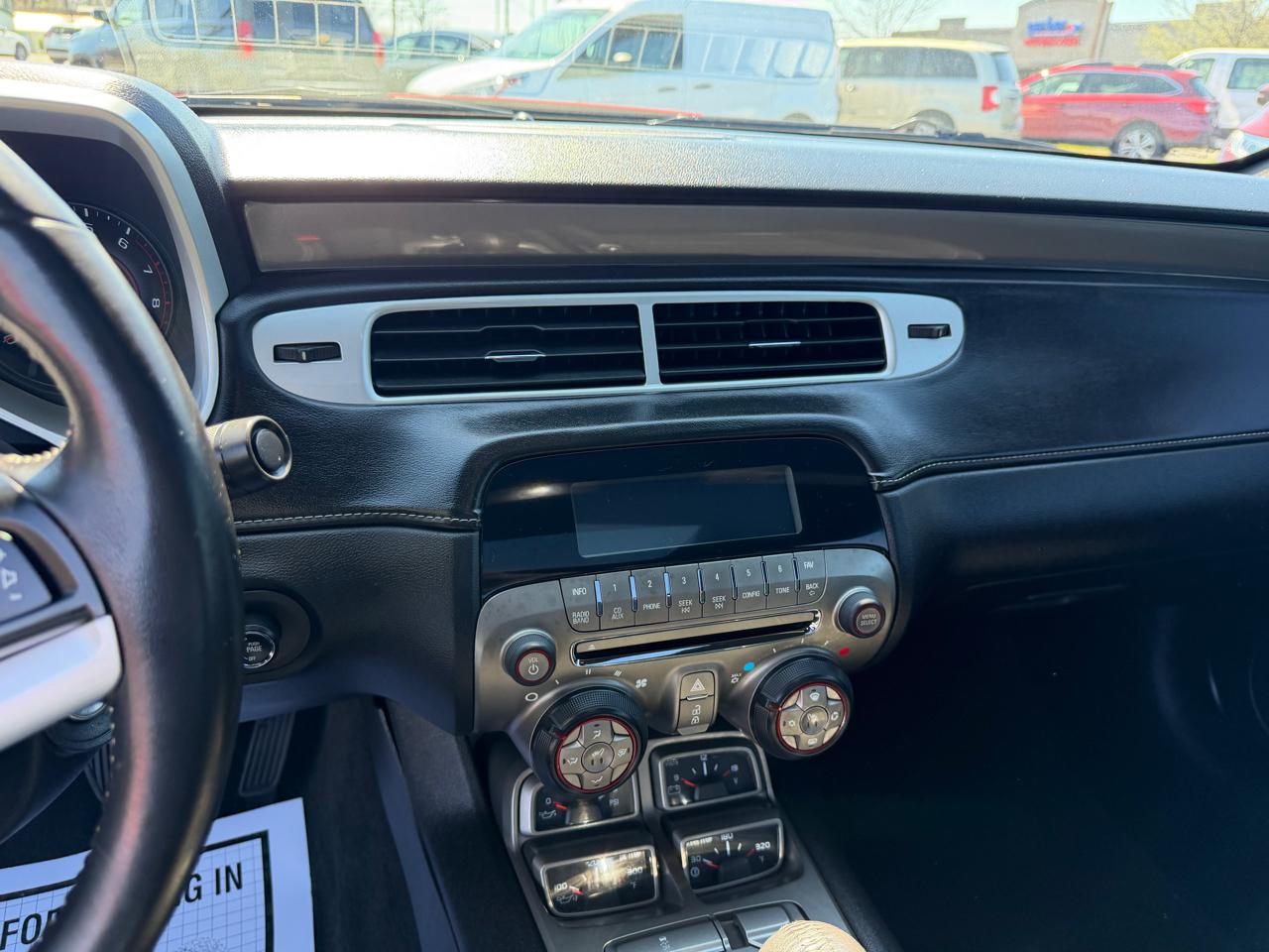 Chevrolet Camaro 2dr Cpe 2SS 2012