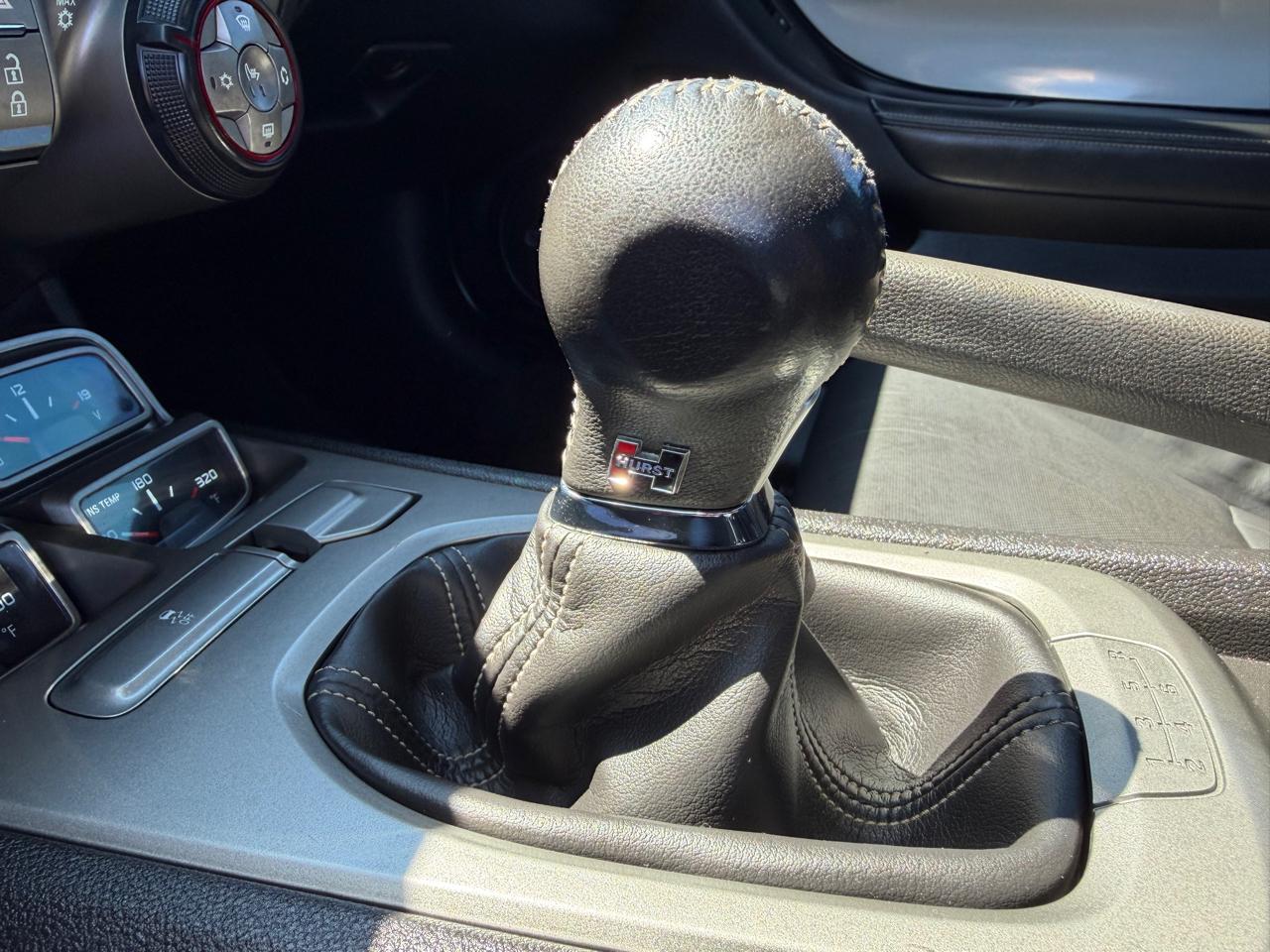 Chevrolet Camaro 2dr Cpe 2SS 2012