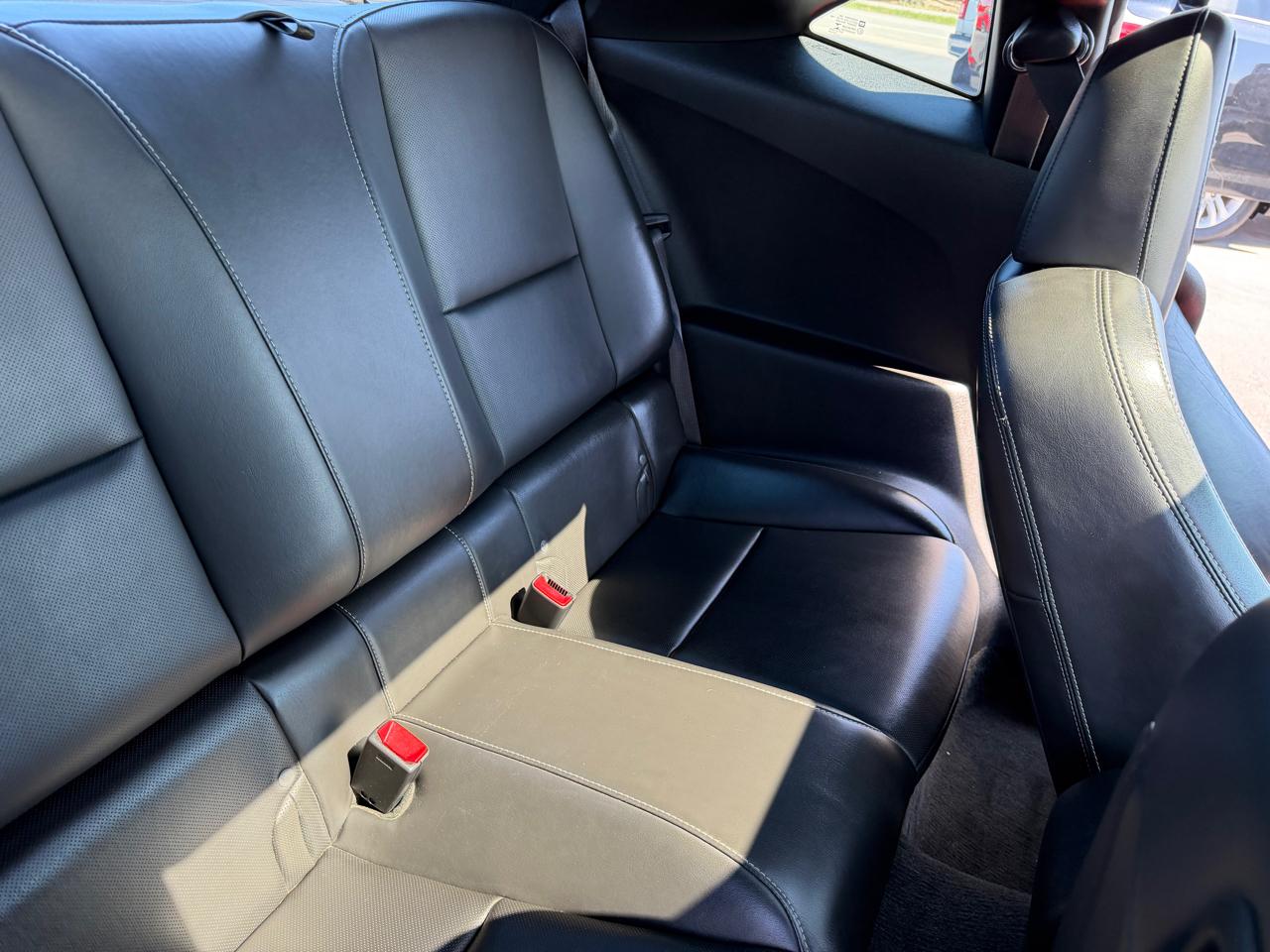 Chevrolet Camaro 2dr Cpe 2SS 2012