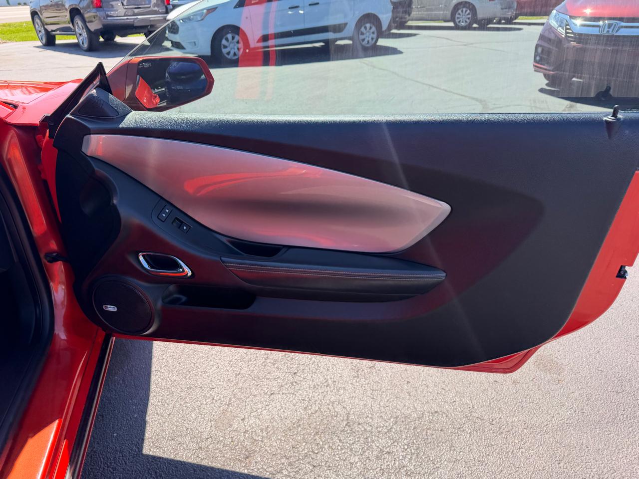 Chevrolet Camaro 2dr Cpe 2SS 2012