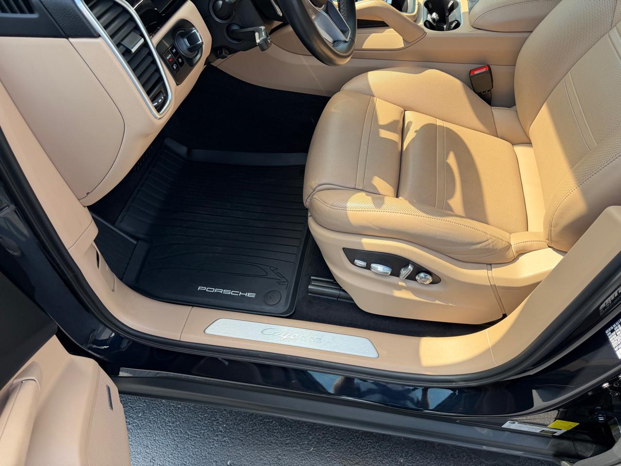 Porsche Cayenne AWD 2020